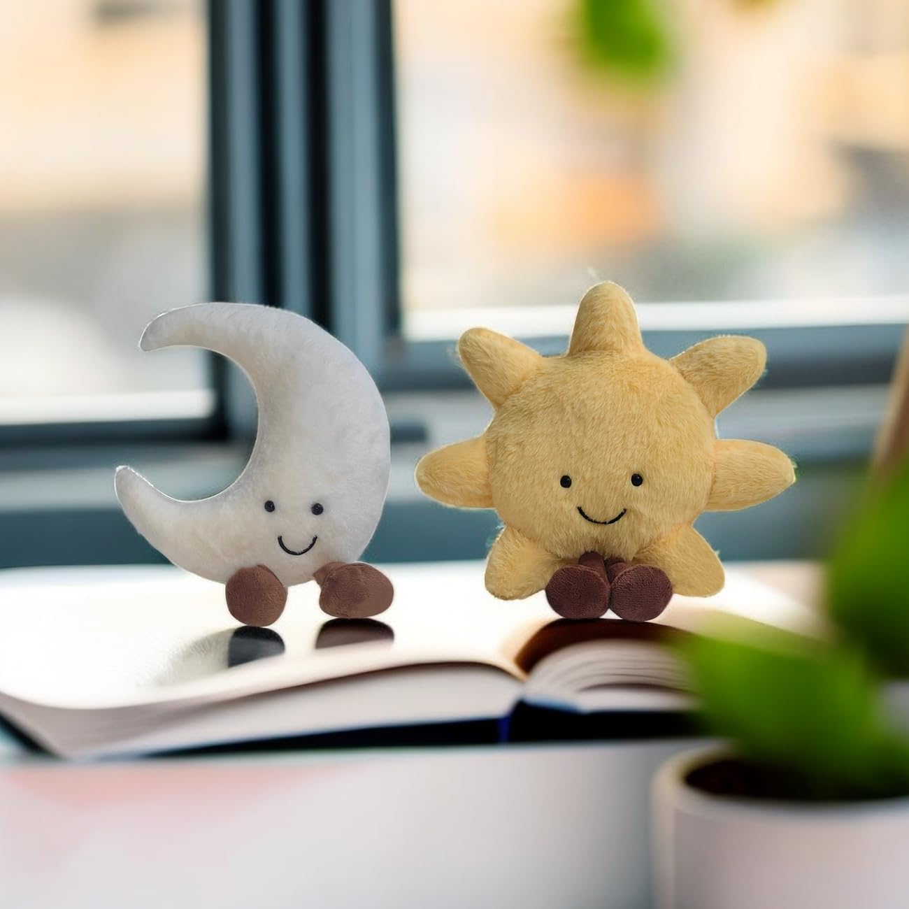 Sun & Moon Plush Pillow (set) - Image 2